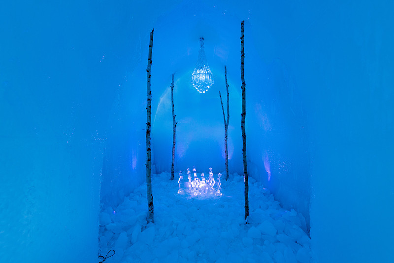 北海道色津湖冬天的冰。