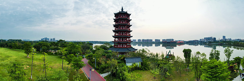 东莞华湖湿地公园的日出