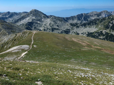 攀爬Vihren峰至皮林山全景，保加利亚