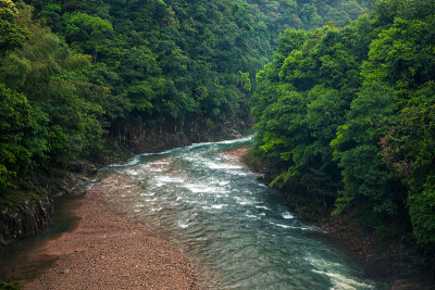 峡谷