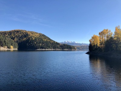 秋天山上的观点