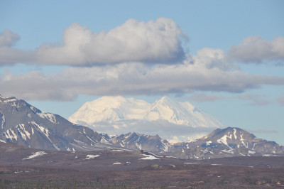 德纳里峰山