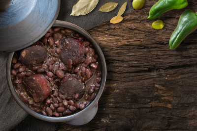 典型的巴西菜Feijoada