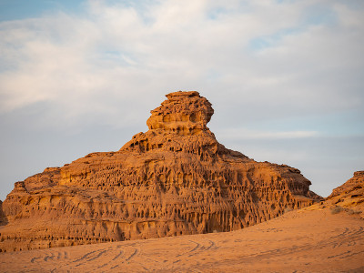沙特阿拉伯的Al Ula露头地质构造