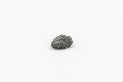 Black magnetic Tektite Meteorite called Atacamaite