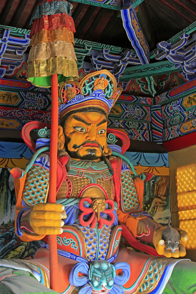 佛教神像在寺庙，特写照片
