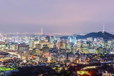 韩国首尔夜晚地平线