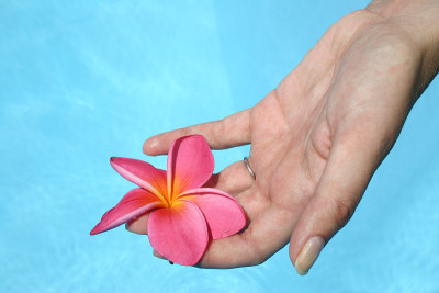 手,花