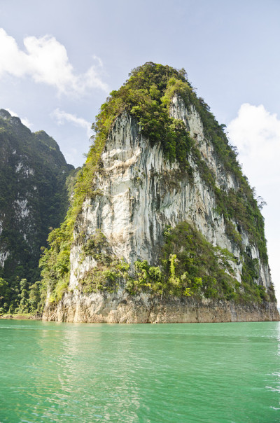 美丽的高山绿水(泰国的桂林)。