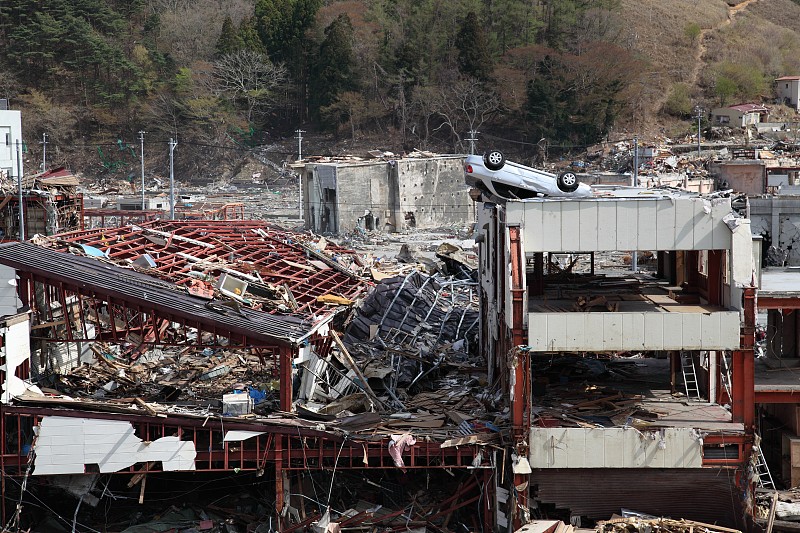 日本地震、海啸,311年