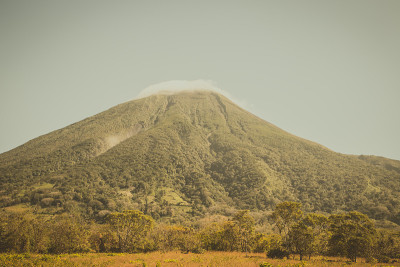 康塞普西翁火山从梅特佩岛，尼加拉瓜