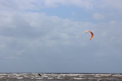 风筝冲浪