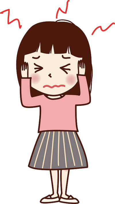 一个头(耳朵)痛的女孩。