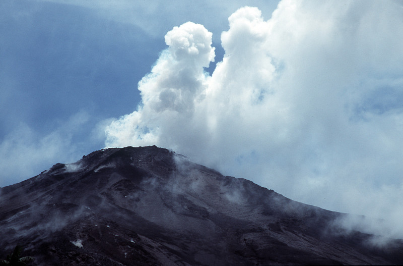 火山