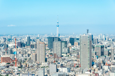 日本东京新宿的天际鸟瞰图