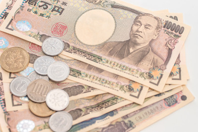 日元纸币和日元硬币