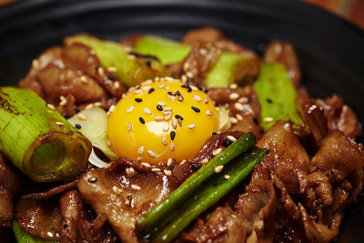 叉烧饭碗