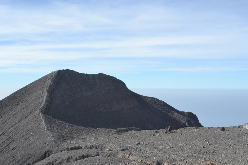 默拉皮火山爆发