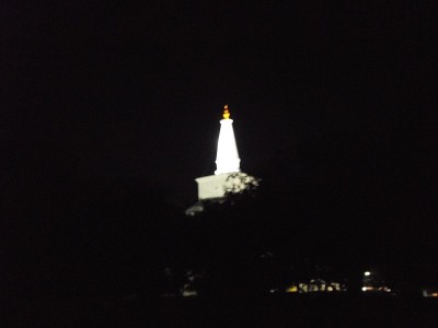 阿努拉达普拉的鲁万韦利萨耶佛塔-夜视