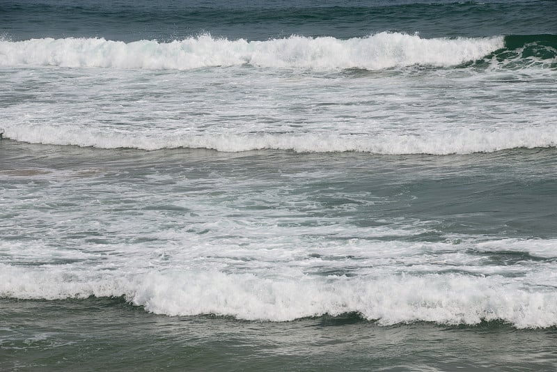 大海和海浪