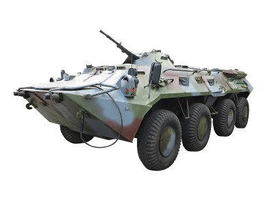 俄罗斯陆军BTR-82A轮式装甲运兵车孤立于白色之上
