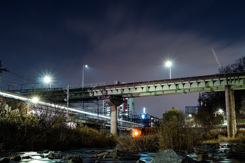 韩国京畿道安阳川的夜景