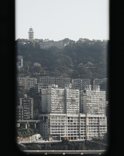 城市景观在重庆单轨
