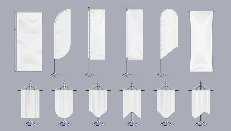空白旗帜模型。立柱、铬钢展台、广告旗杆上逼真的悬挂条幅。白色帆布模板与地方的标志和徽章。向量独立设置