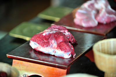儒家礼仪桌上的肉食