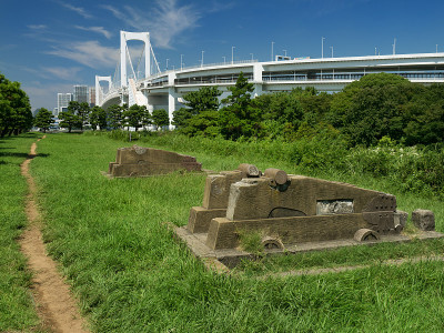 台坝公园和彩虹桥