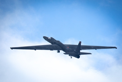 U-2龙女爬上云天