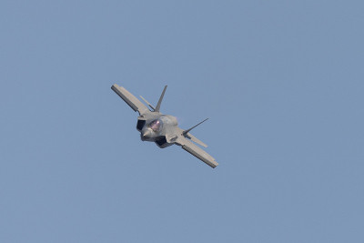 F-35A接近的近景