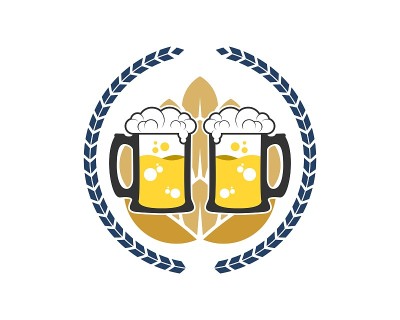 圆形小麦，两杯啤酒和啤酒花