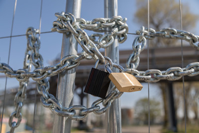 chain_locked
