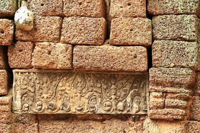 ruins-reliefs II-angkor
