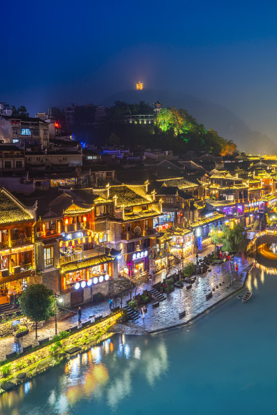 凤凰古城夜景，湖南省，中国