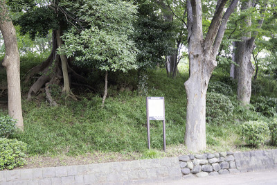 上野公园摺钵山古墓