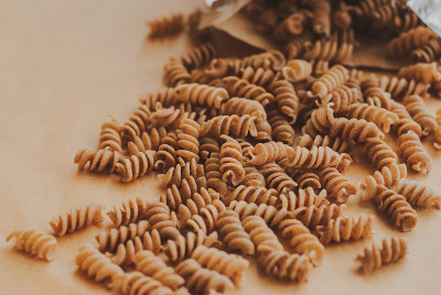 全粉意大利面食由有机全谷物斯佩尔特精制而成