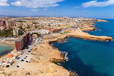 Torrevieja无人机的视角。西班牙