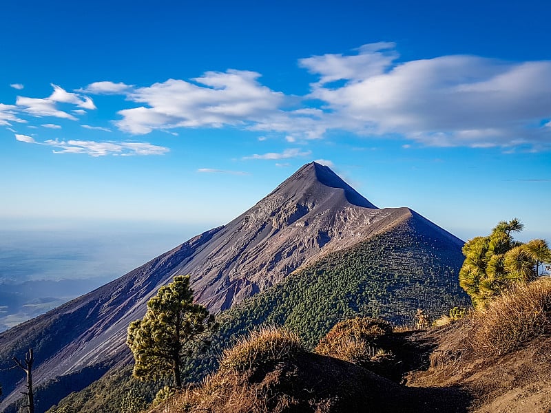 危地马拉阿卡特南戈火山