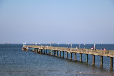 德国波罗的海宾茨岛的长木码头Rügen