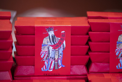 中国，春节，拜神，送礼，寿霜