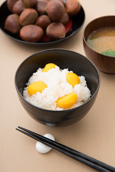 日本料理，栗子饭