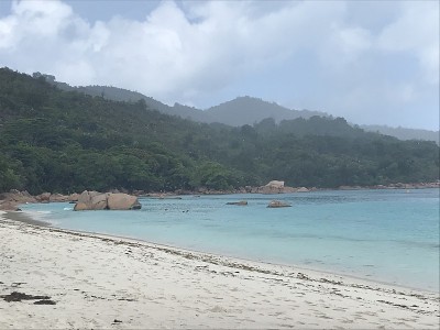 塞舌尔-普拉林-拉齐奥湾