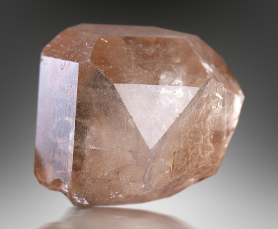 黄水晶,
矿物样品石岩石地质宝石晶体