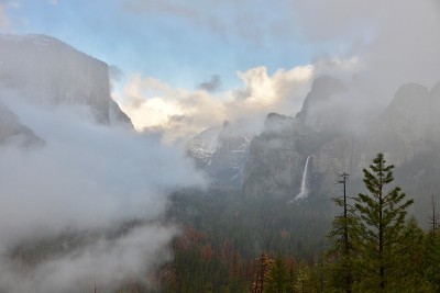 约塞米蒂山谷