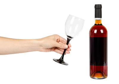 闭瓶酒用手，酒精和上瘾的概念