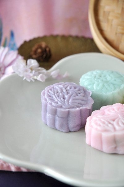 近紫雪皮月饼