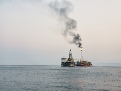浮式生产储卸(FPSO)船，石油和天然气行业