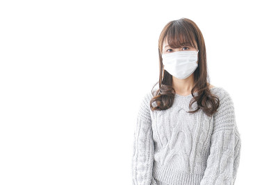 女人感冒了